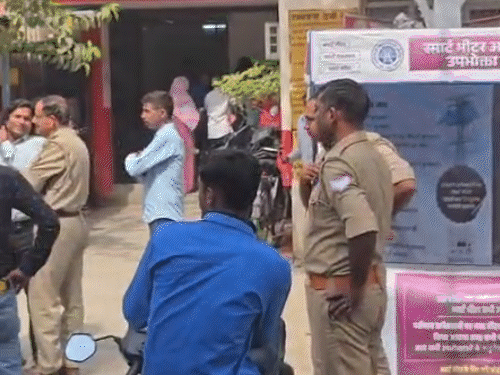 Power Disconnections Spark Protest in Lucknow, Over 13,000 Connections Cut