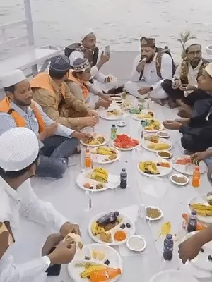 Akhilesh Questions Ban on Ganga Iftar, Slams Administration Over Action in Varanasi