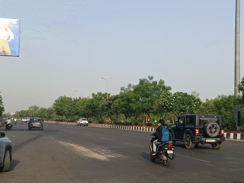 सुबह से गर्म हवा के थपेड़े, 38°C पार जाएगा पारा: यूपी में कम बारिश का अनुमान