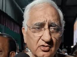 लखनऊ में सलमान खुर्शीद का तंज—‘जिसको शांति से मतलब नहीं, वही सुलह करा रहा’