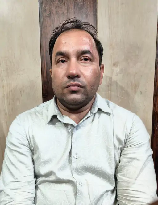 लखनऊ यूनिवर्सिटी के प्रोफेसर गिरफ्तार, छात्रा पर मिलने का दबाव बनाने का आरोप