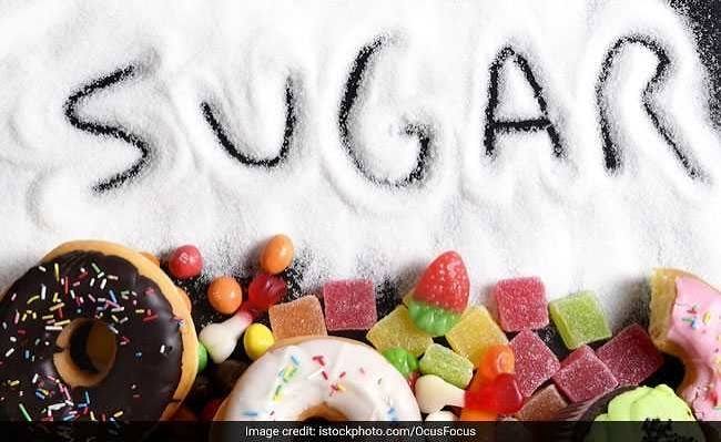 ज्यादा चीनी खाना सेहत के लिए क्यों है खतरनाक? जानें इसके गंभीर नुकसान
