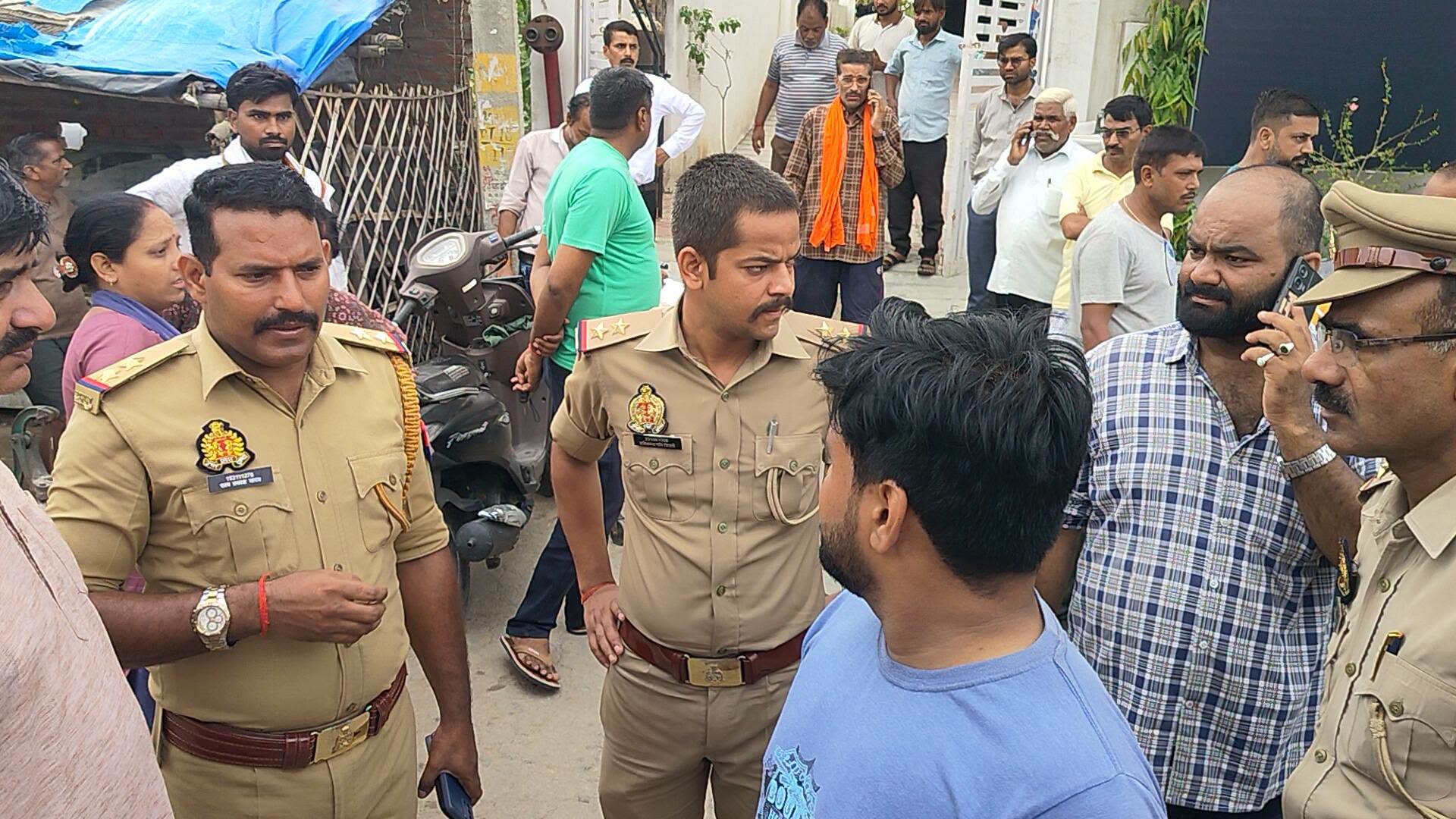 बाराबंकी में दर्दनाक हादसा: स्कूल जा रहे 7वीं के छात्र को तेज रफ्तार ट्रक ने कुचला, मौत