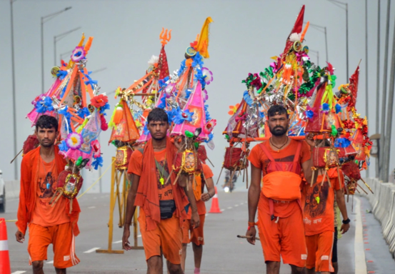 सावन में कांवड़ यात्रा क्यों निकाली जाती है? आइए जानते है इसकी असली वजह?