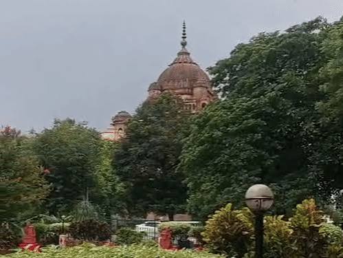 लखनऊ में उमस से बेहाल लोग, मौसम विभाग ने जारी किया यलो अलर्ट