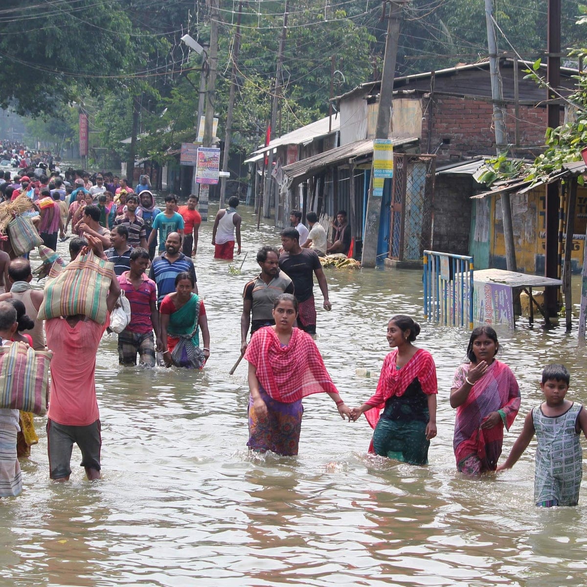 बाढ़ प्राकृतिक है, क्या तबाही भी प्राकृतिक है?