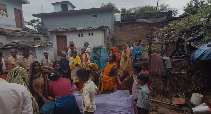 बारिश में कच्चा मकान गिरा, मलबे में दबकर 59 वर्षीय महिला की मौत