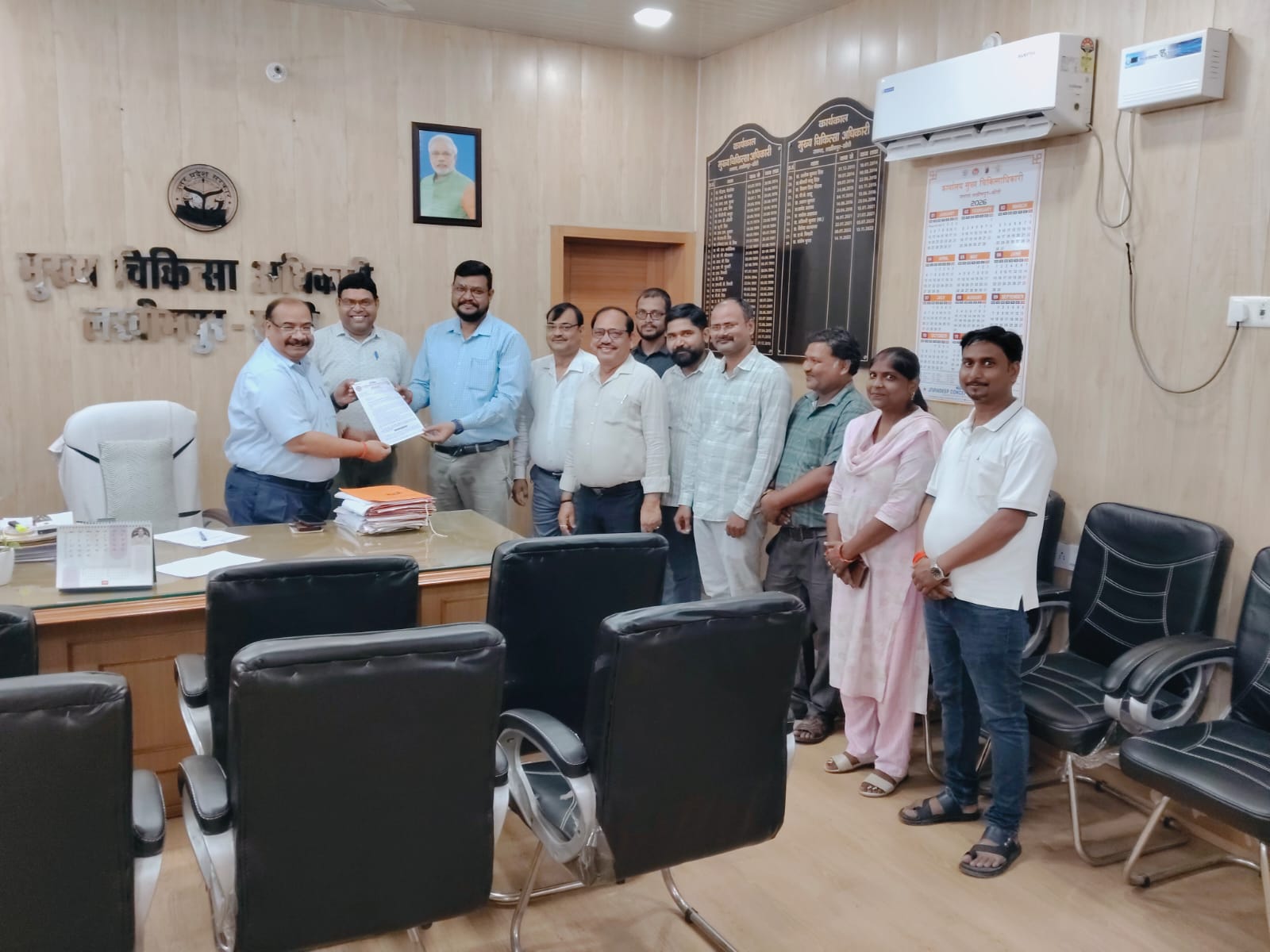 Lakhimpur Kheri News: NHM संविदा कर्मियों का आंदोलन, 12 अक्टूबर से अनिश्चितकालीन हड़ताल
